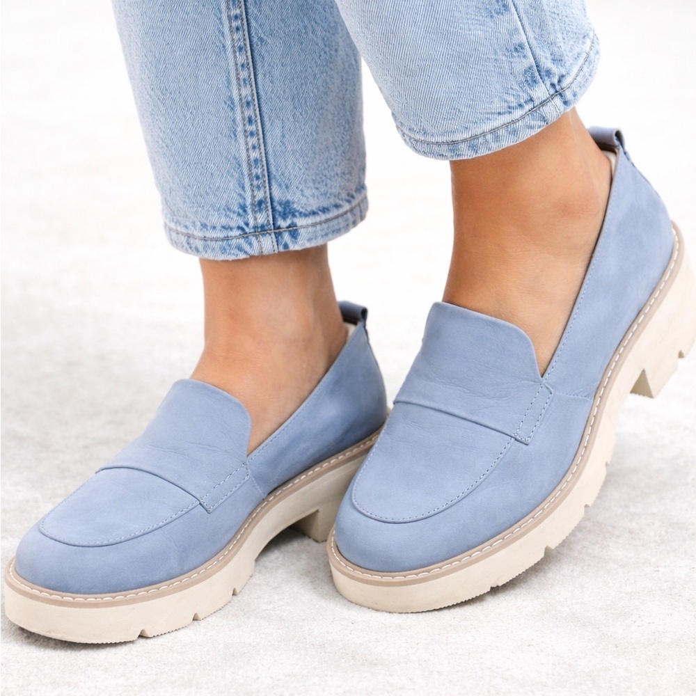 Naturalizer Blue Platform Chunky Loafers Size 7